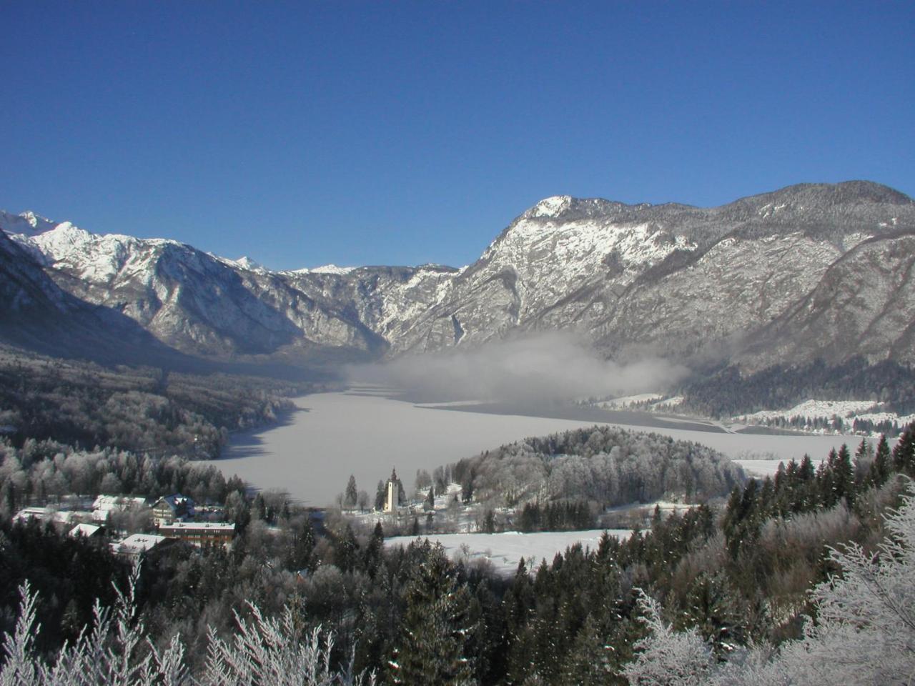 Hotel Jezero Bohinj Exterior photo